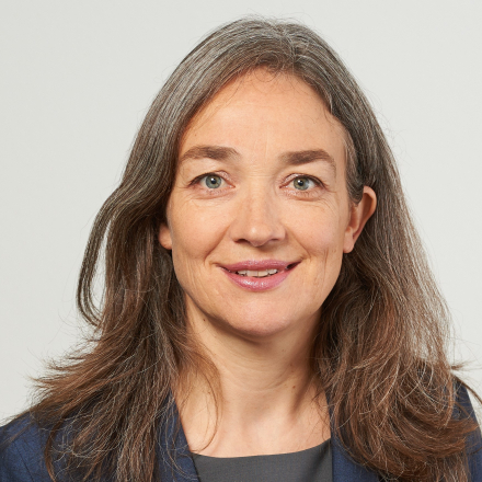 KR Esther Straub Esther Straub